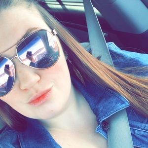 Meet your Posher, Kylie